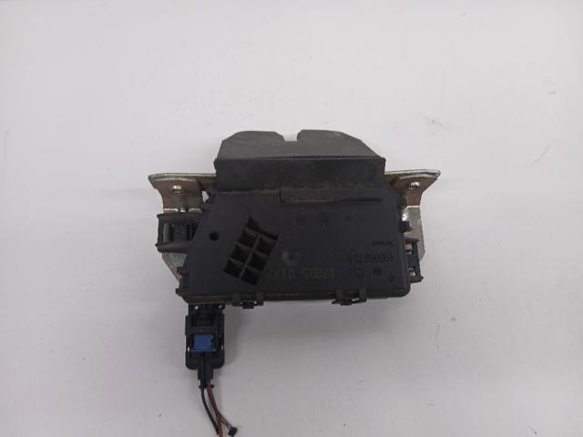 Zamek klapy bagażnika (3/5 drzwi tylnych) 495058724 OPEL