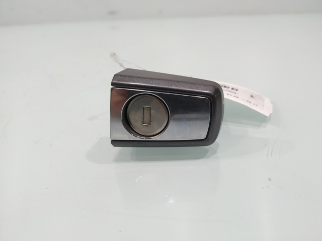 Zamek klapy bagażnika (3/5 drzwi tylnych) 495072894 OPEL