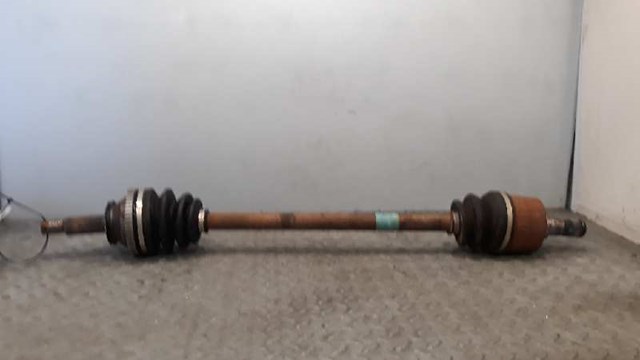 Półoś tylna 4960026211 HYUNDAI