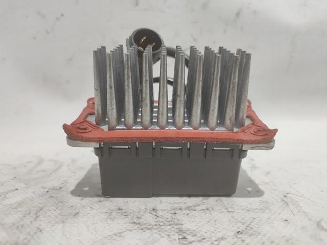 Rezystor wentylatora nagrzewnicy (ogrzewacza kabiny) Audi 100 4A2