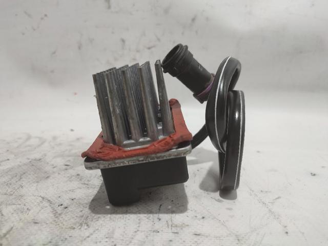 Rezystor wentylatora nagrzewnicy (ogrzewacza kabiny) Audi 100 4A2