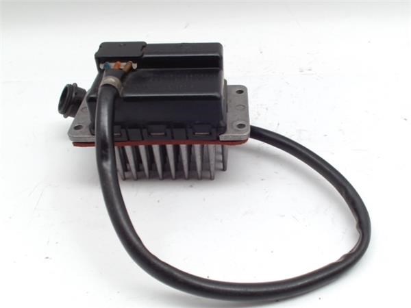 Rezystor wentylatora nagrzewnicy (ogrzewacza kabiny) Audi 100 4A2