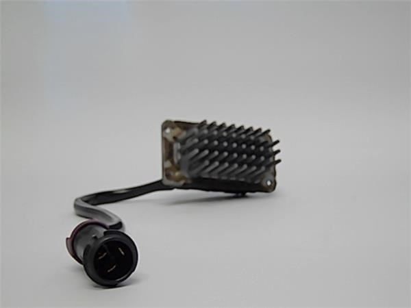 Rezystor wentylatora nagrzewnicy (ogrzewacza kabiny) Audi 100 4A2