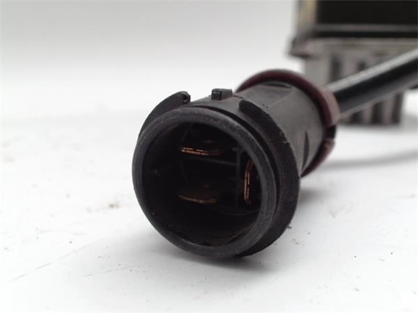 Rezystor wentylatora nagrzewnicy (ogrzewacza kabiny) Audi 100 4A2