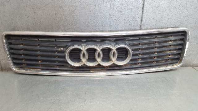 Atrapa chłodnicy Audi 100 4A2