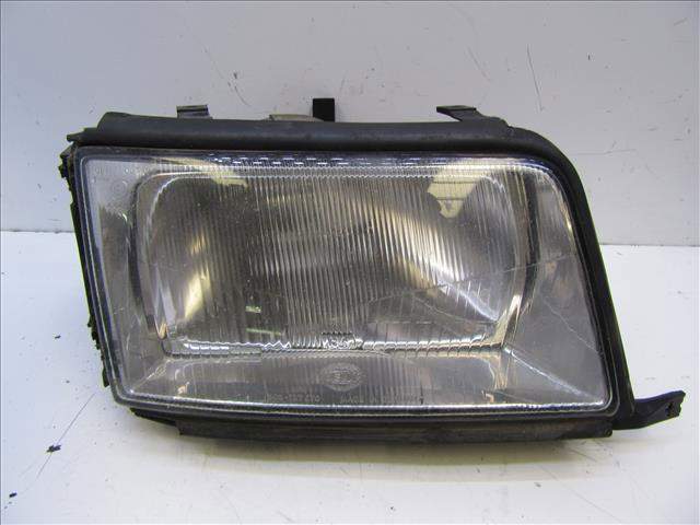 Reflektor prawy 4A0941030 VAG