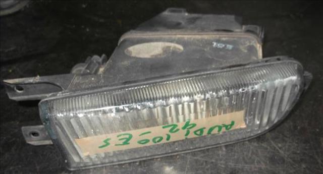 Lampa przeciwmgielna lewa do Audi 100 4A2
