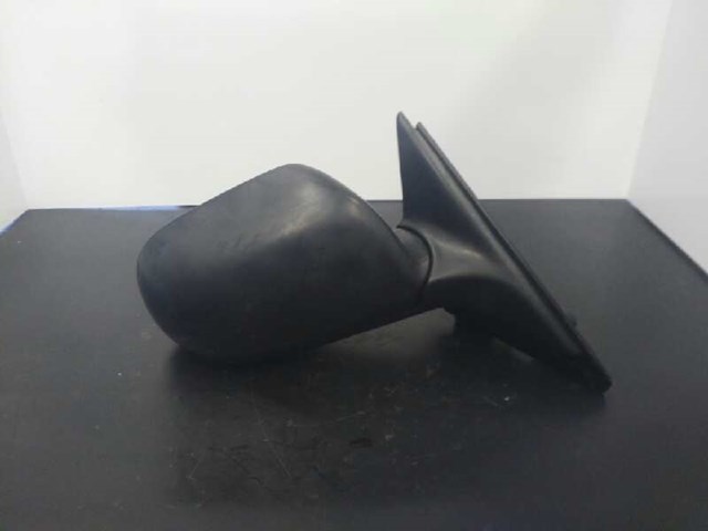 Lusterko wsteczne prawe Audi 100 4A2