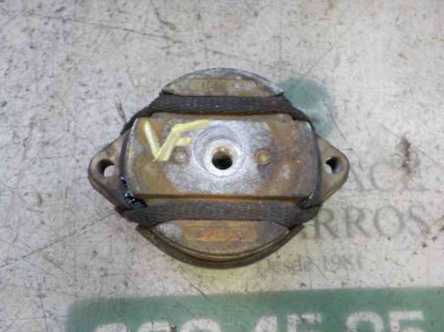 Poduszka (podpora skrzyni biegów) 4B0399151M VAG
