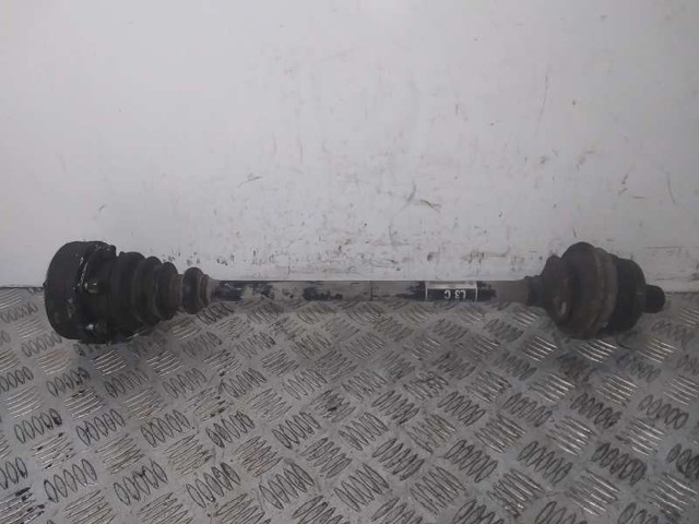 Półoś tylna 4B0501203C VAG