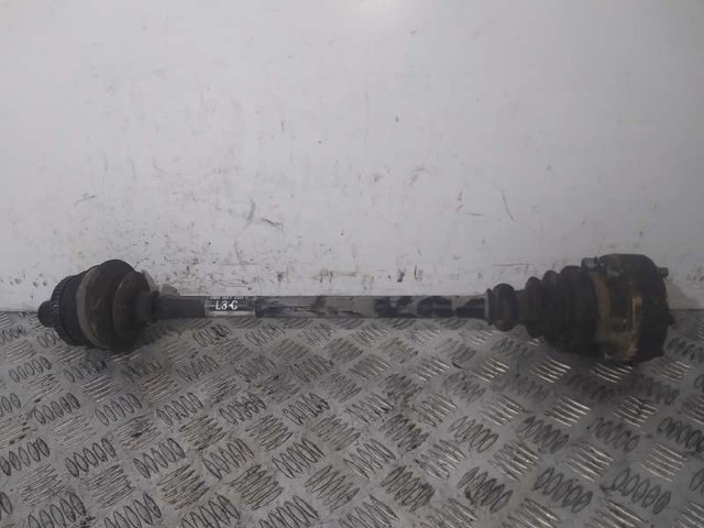 Półoś tylna 4B0501203C VAG