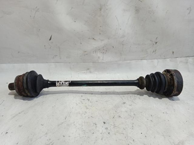 Półoś tylna 4B0501203C VAG