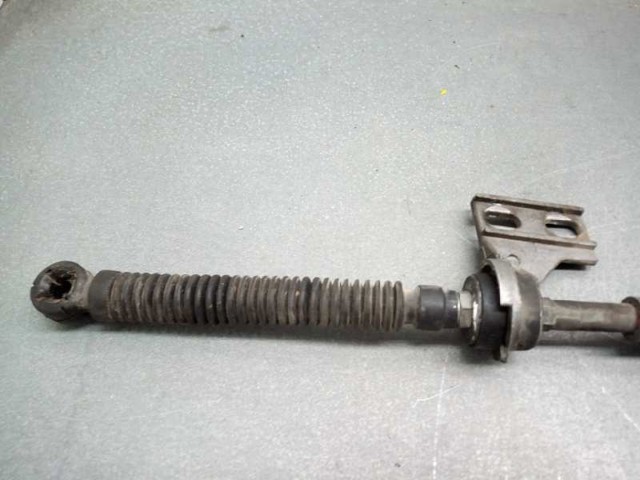 Mechanizm zmiany biegów (cięgno) Audi A4 8D2