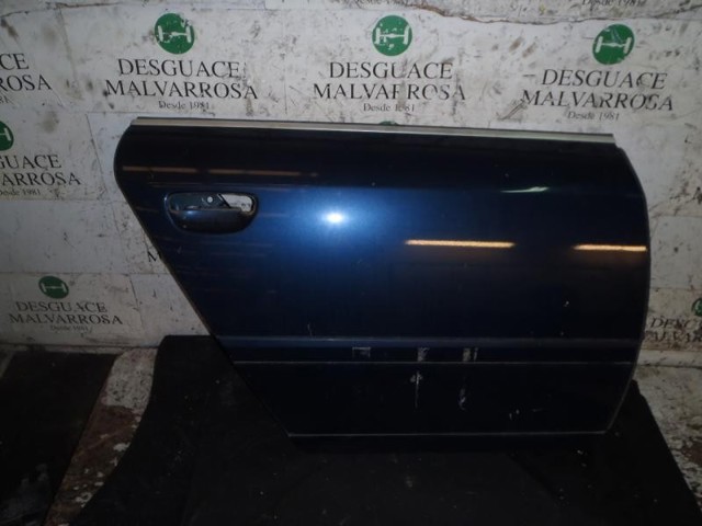 Drzwi tylne prawe 4B0833052 VAG