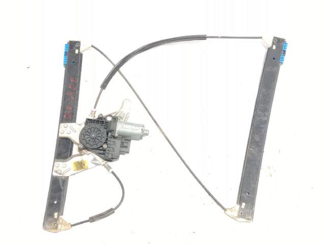 Mechanizm podnoszenia szyby drzwi przednich prawych 4B0837462 VAG