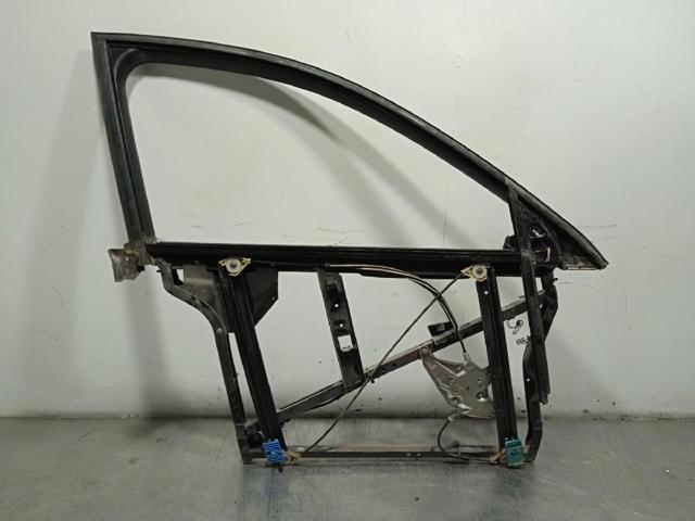 Mechanizm podnoszenia szyby drzwi przednich prawych 4B0837462C VAG