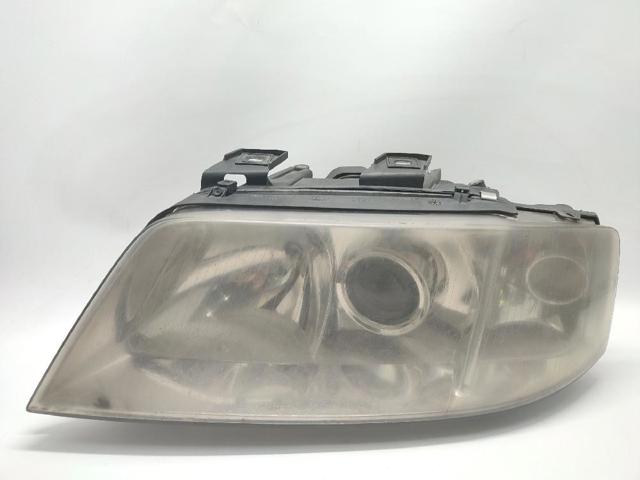 Reflektor lewy 4B0941029K VAG