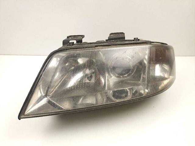 Reflektor lewy 4B0941029K VAG