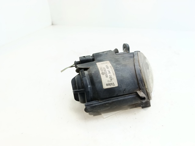 Lampa przeciwmgielna lewa 4B0941699A VAG