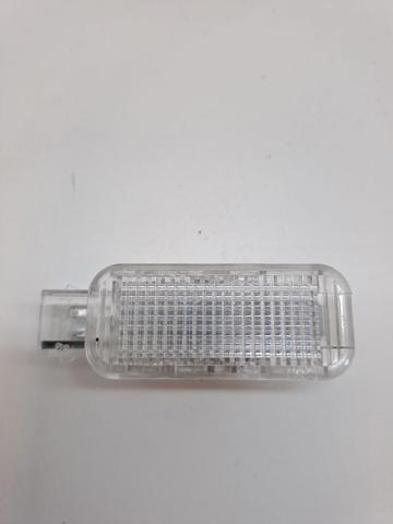 Lampka oświetlenia bagażnika 4B0947415A VAG