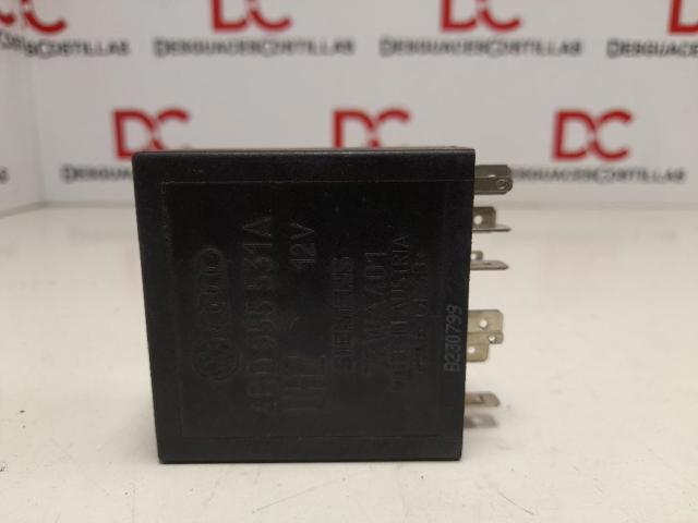 Przekaźnik sterownika wycieraczek 4B0955531A VAG