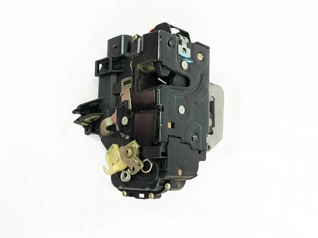 Zamek drzwi przednich lewych 4B1837015G VAG