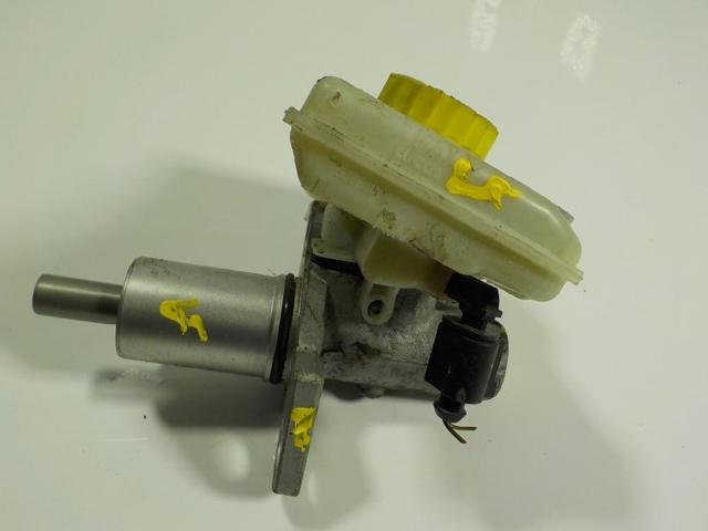 Główny cylinder hamulców 4B3611021 VAG