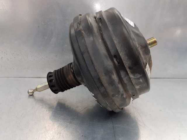 Wzmacniacz próżniowy hamulców 4B3612105 VAG