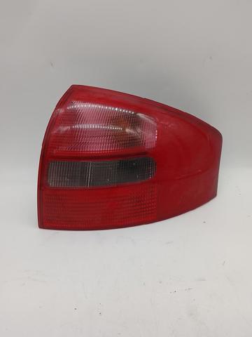 Lampa zespolona tylna prawa 4B5945096 VAG