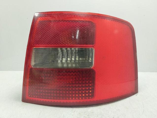 Lampa zespolona tylna prawa 4B9945096F VAG