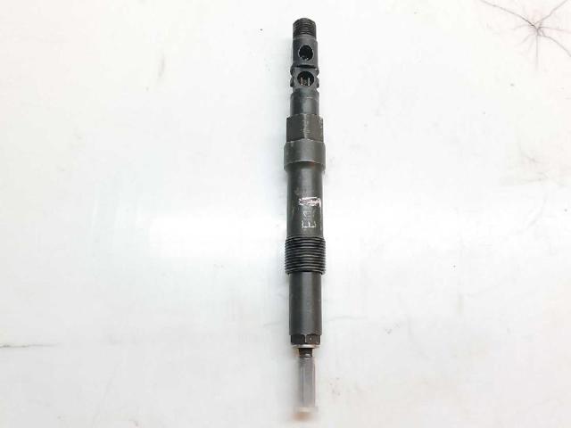 Wtryskiwacz paliwa 4C1Q9K546AB FORD
