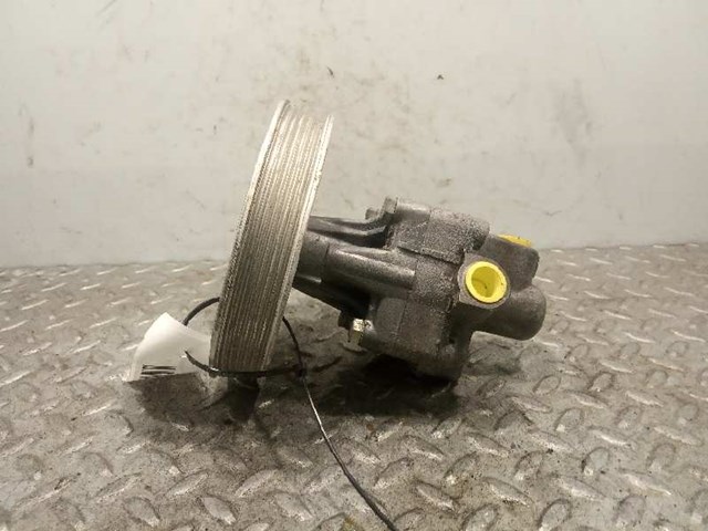 Pompa wspomagania hydraulicznego kierownicy 4D0145155H VAG