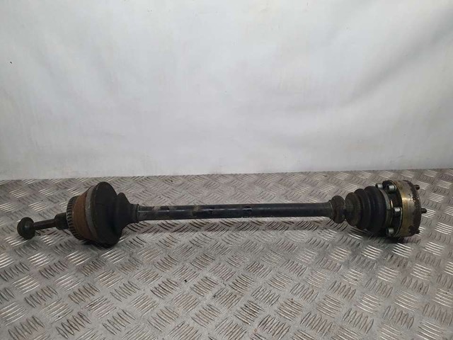 Półoś tylna 4D0501203G VAG
