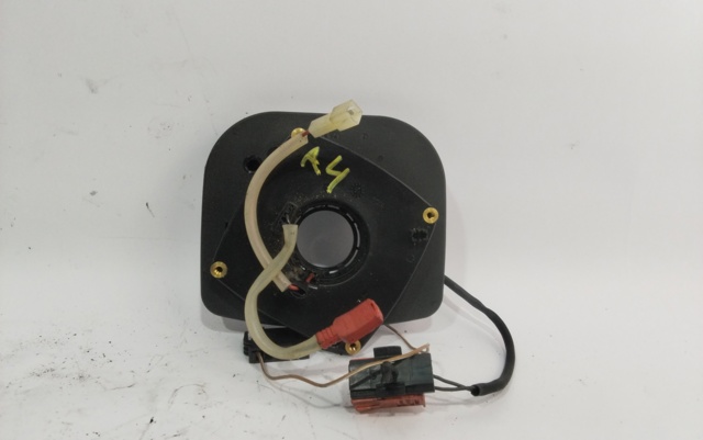 Pierścień kontaktowy AIRBAG, taśma kierownicy  4D0951543D VAG