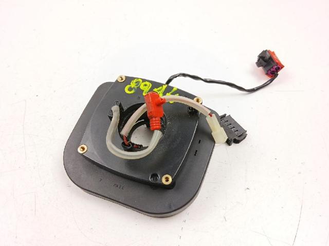 Pierścień kontaktowy AIRBAG, taśma kierownicy  4D0951543D VAG