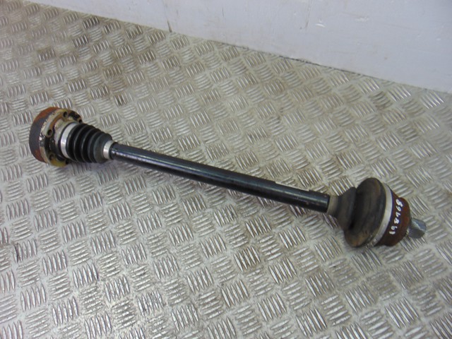 Półoś tylna 4E0501203B VAG