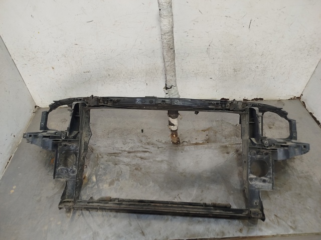 Osłona chłodnicy kompletna (panel mocowania reflektorów) do Audi A8 4E2, 4E8