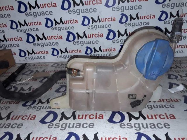 Zbiorniczek wyrównawczy układu chłodzenia 4F0121403 VAG