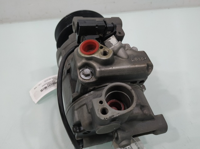 Sprężarka klimatyzacji 4F0260805S VAG