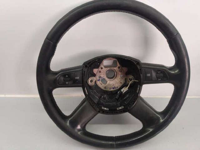 Kupić Kierownica Audi A6  4F2 w dobrej cenie