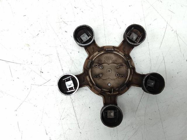 Kołpak do obręczy koła Audi A6 4FH