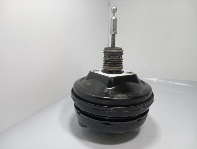Wzmacniacz próżniowy hamulców 4F0612105G VAG