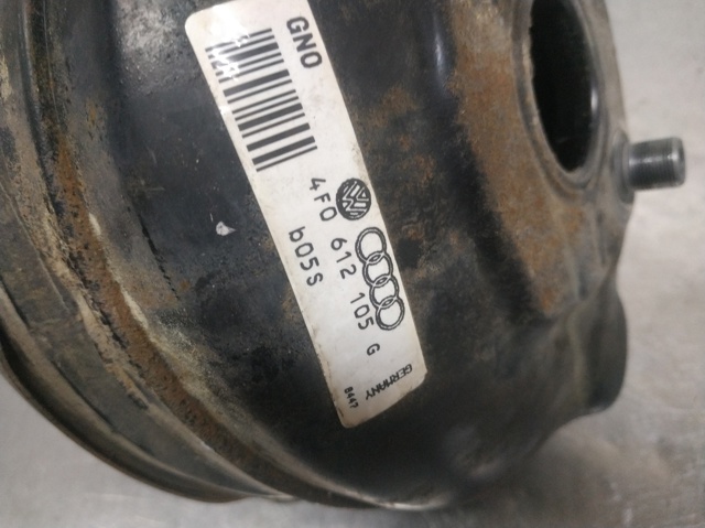 Wzmacniacz próżniowy hamulców 4F0612105G VAG