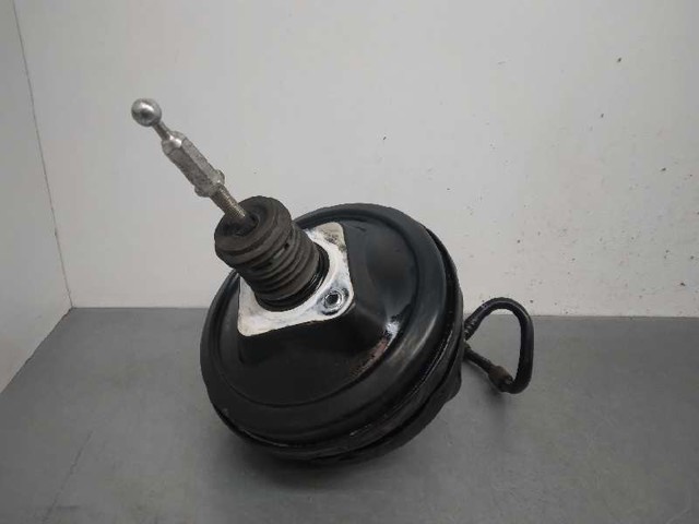 Wzmacniacz próżniowy hamulców 4F0612105G VAG