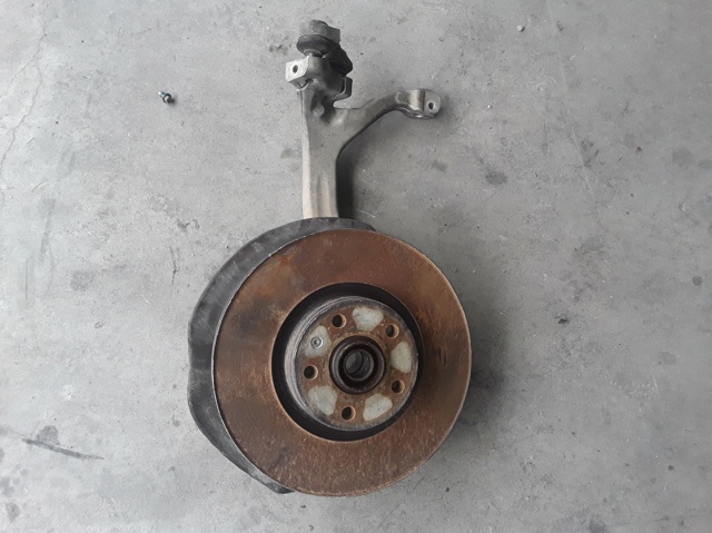 Tarcza hamulcowa przednia 4F0615301E VAG