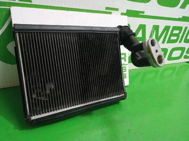 Parownik klimatyzacji Audi A6 4F2