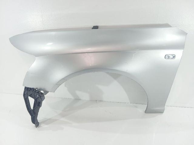 Błotnik przedni lewy 4F0821103A VAG