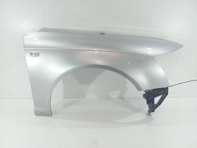 Błotnik przedni prawy 4F0821104A VAG