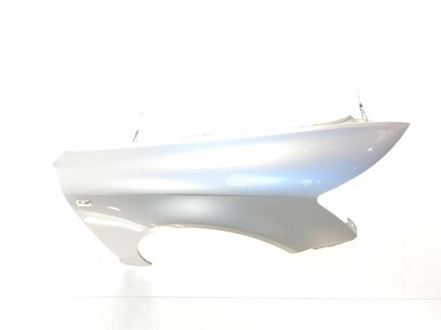 Błotnik przedni prawy 4F0821104A VAG