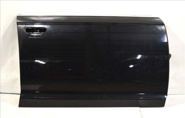 Drzwi przednie prawe 4F0831052F VAG